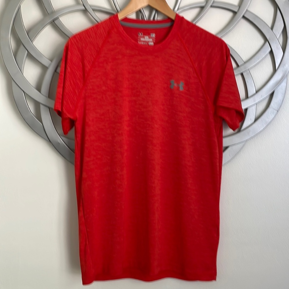 Under Armour Heat Gear short sleeve shirt.